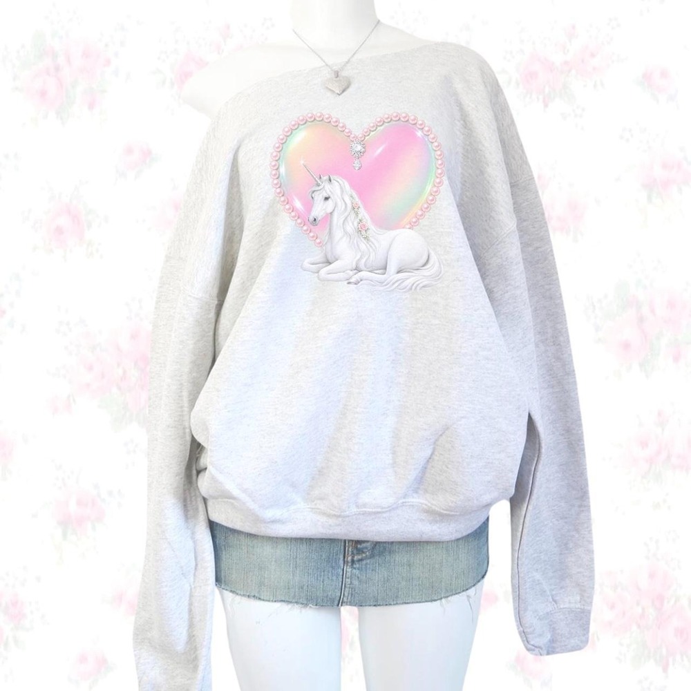 y2k unicorn heart graphic crewneck sweatshirt grey
